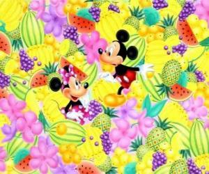 Układanka Mickey i Minnie otoczony owoców
