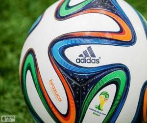 Układanka Adidas Brazuca, oficjalne piłki mistrzostw świata 2014 w Brazylii
