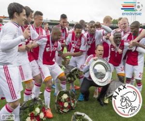 Układanka Ajax Amsterdam, mistrz ligi holenderskiej Eredivisie nożnej 2013-2014