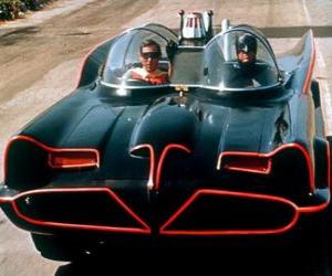 Układanka Batman i Robin w jego Batmobile