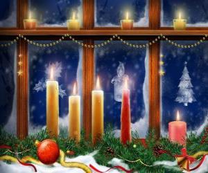 Układanka Boże Narodzenie zapalił świece przed oknem