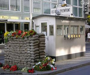 Układanka Checkpoint Charlie, Berlin