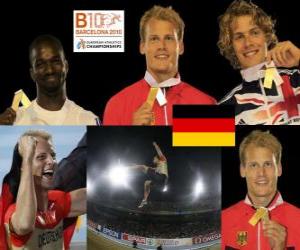 Układanka Christian Reif długo mistrz skoku, i Chris Tomlinson Kafétien Gomis (2 i 3) z Barcelona Mistrzostwa Europy w Lekkoatletyce 2010