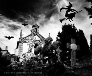 Układanka Cmentarz w dniu Halloween