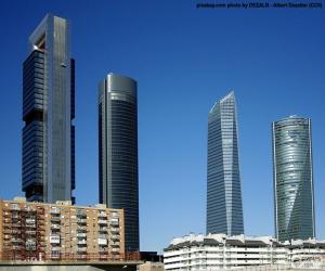 Układanka Cztery wieże Madrid