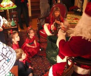 Układanka Dziecko mówi do Świętego Mikołaja