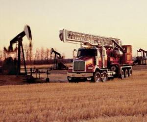 Układanka eksploatacji ropy naftowej Truck