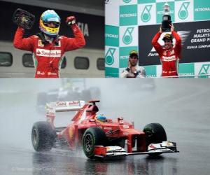 Układanka Fernando Alonso świętuje zwycięstwie w Grand Prix Malezji (2012)