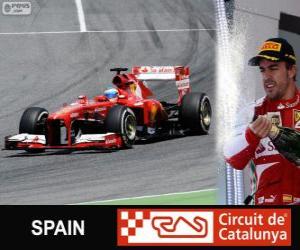 Układanka Fernando Alonso świętuje swoje zwycięstwo w Grand Prix Hiszpanii 2013
