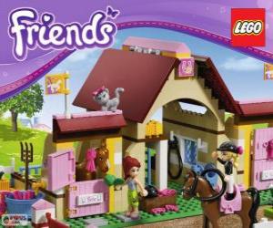 Układanka Lego Friends Stajnia W Heartlake