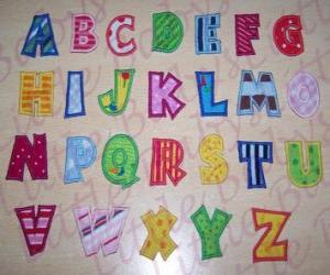 Układanka Literami alfabetu