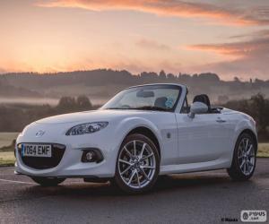 Układanka Mazda MX-5 Roadster Coupe