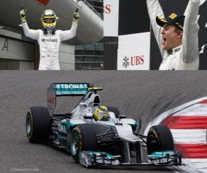 Układanka Nico Rosberg świętuje zwycięstwie w Grand Prix Chin (2012)