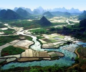 Układanka Obszarów wiejskich Chin, rzeki i pola ryżowe