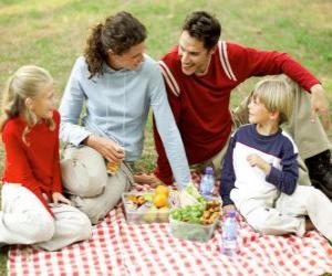 Układanka Piknik na wsi do korzystania z przyrody i żywności