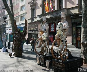 Układanka Posągów, Barcelona