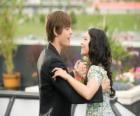 Troy Bolton (Zac Efron) Gabriella Montez do tańca (Vanessa Hudgens)