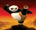 Po, gigant fan Kung Fu Panda, szkoleń, aby stać się mistrzem wojownik