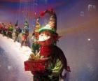 Święty Mikołaj elf prowadzenia szkatułce