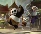 Po z koleżankami Snake, Fu Shifu i Tai Lung