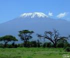 Kilimandżaro, najwyższa góra w Afryce jest wulkan położony w Parku Narodowym Kilimandżaro w Tanzanii