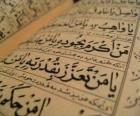Koran jest święta księga islamu, zawiera słowo Boga objawione Jego proroka Mahometa