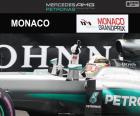 Lewis Hamilton świętuje swoje pierwsze zwycięstwo w sezonie Grand Prix Monako 2016