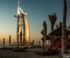 Hotel Burj Al Arab Jumeirah to jedyny hotel, z 7 gwiazd świata i od jego powstania w 1999 roku, jest oceniany jako najlepszy hotel na świecie, Dubai, Zjednoczone Emiraty Arabskie