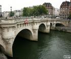 Pont Neuf, najstarszy Most który krzyż Seine, przechodzącej przez Paryż