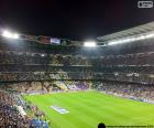 Stadion Santiago Bernabeu jest Stadion Real Madrid Football Club, położony w Paseo de la Castellana, w dzielnicy Chamartín, Madryt, Hiszpania