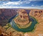 Horseshoe Bend jest w kształcie podkowy meander nacięte z Kolorado, Arizona, Stany Zjednoczone