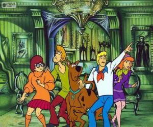 Układanka Scooby Doo i jego banda przyjaciele boją się, że