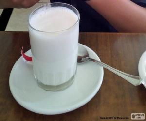 Układanka Szklanka mleka biały