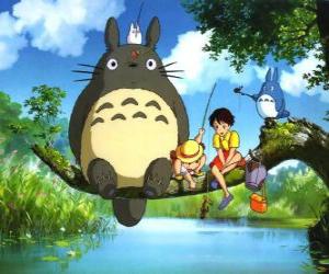 Układanka Tororo, król lasu i przyjaciele w filmie anime Mój sąsiad Tororo