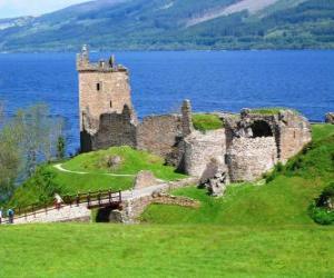 Układanka Urquhart Castle, Szkocja